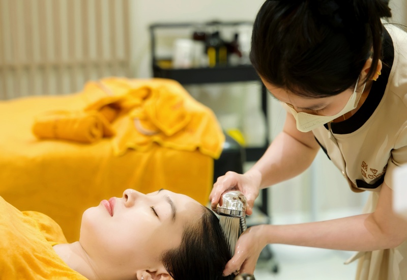 Gội đầu dưỡng sinh - Kim Cương Spa